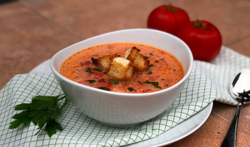Tomato Soup with Coriander Fennel