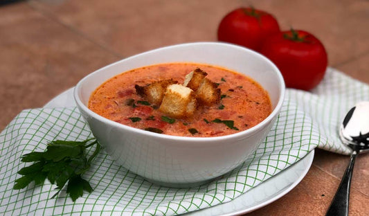 Tomato Soup with Coriander Fennel